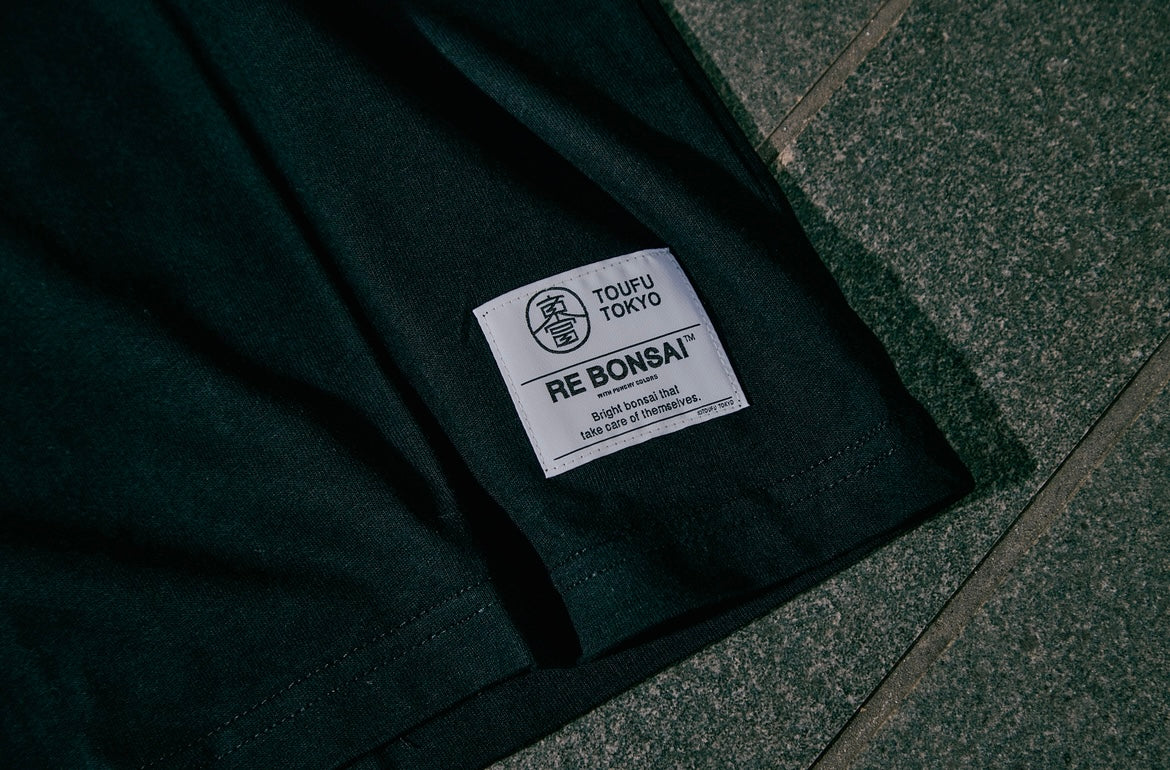 TOUFUTOKYO “相撲” T-SHIRT（WHITE / BLACK）